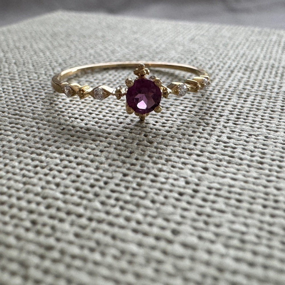 14k Gold Rhodolite Garnet Ring
